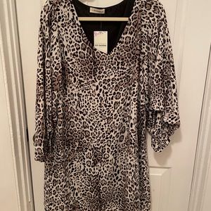 Red Dress Boutique, V-neck leopard print dress
